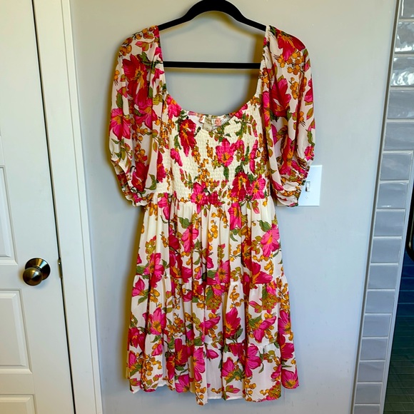 NWOT Flying Tomato Bubble Sleeve Tiered Floral Dress - Picture 1 of 6